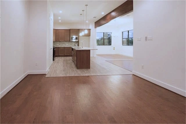 Elysian Park Villas 6